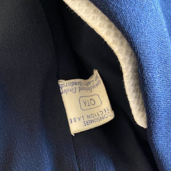 Vintage 1950s Lilli Ann Navy & Cream Suit – Mid-Century Elegance - Picture 4 of 12